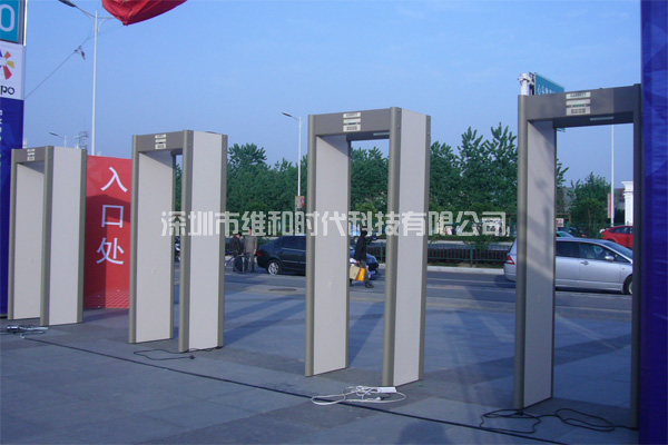 中國中部投資博覽會采用16臺CS5000型進(jìn)口安檢門[圖文]